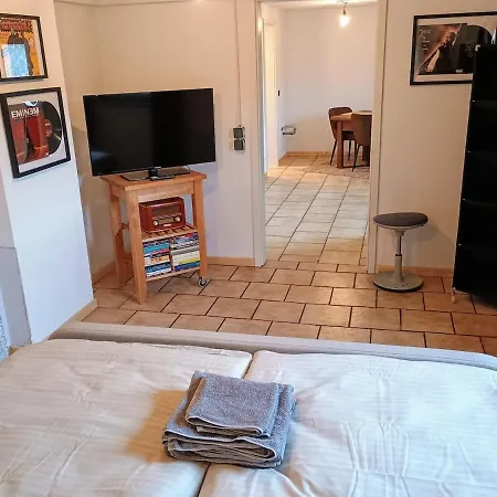 Apartmán Sleep&chill - Ruhiges Mit Garten Und Main-blick Fuer 1-2 Personen